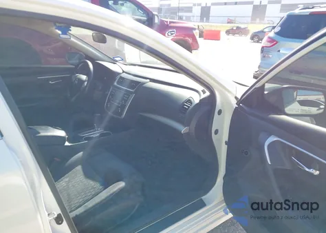 2017 Nissan Altima 2.5 S из США, поврежденный, VIN 1N4AL3AP3HN316067